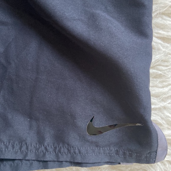 Men’s Nike swimsuit black and gray size medium - Picture 4 of 5